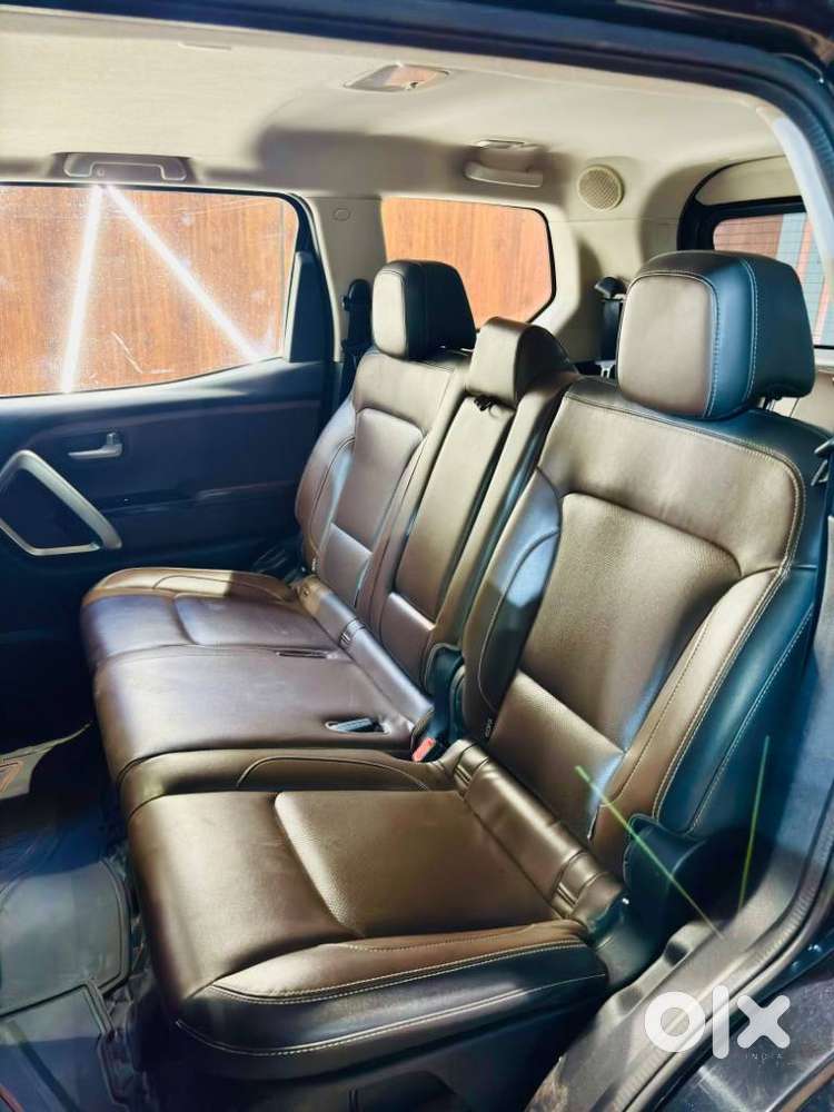 Mahindra Scorpio N Z8 L Petrol At 7 Str, 2025, Petrol