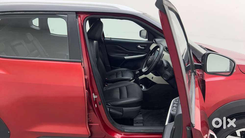 Nissan Magnite 1.0 Xv Dual Tone, 2023, Petrol