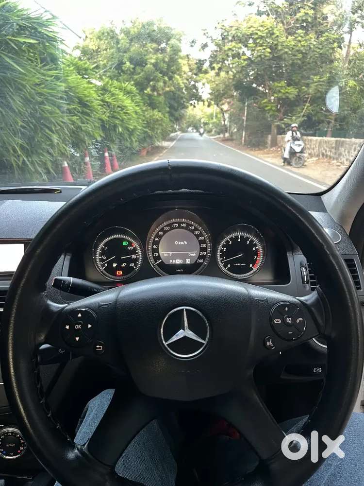 Mercedes Benz C200