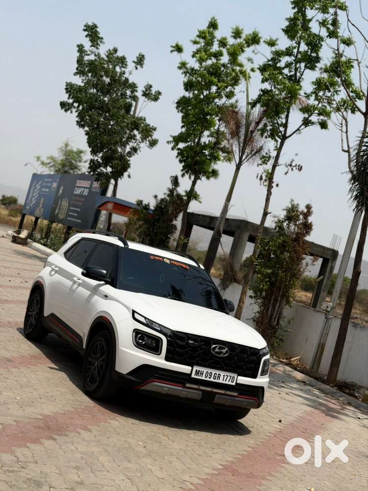 Hyundai Venue Turbo Dct 2024