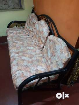 Olx deals steel sofa