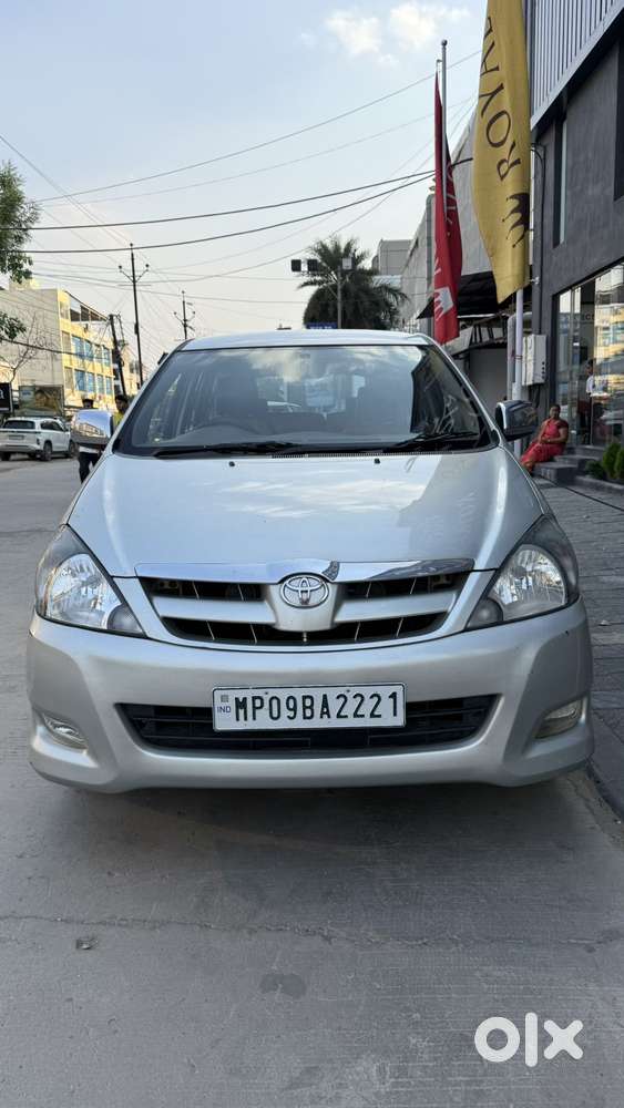 Toyota Innova 2.5 Ev Ps 8 Str Bs-iii, 2007, Diesel