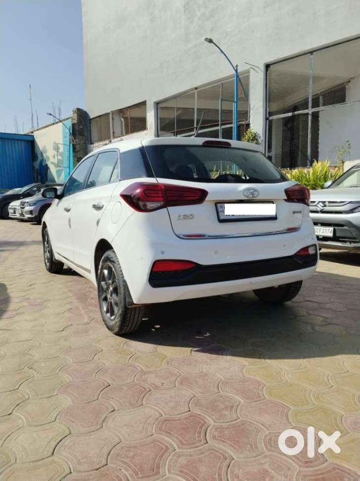 Hyundai I20 Sportz 1.2 Vtvt, 2019, Petrol