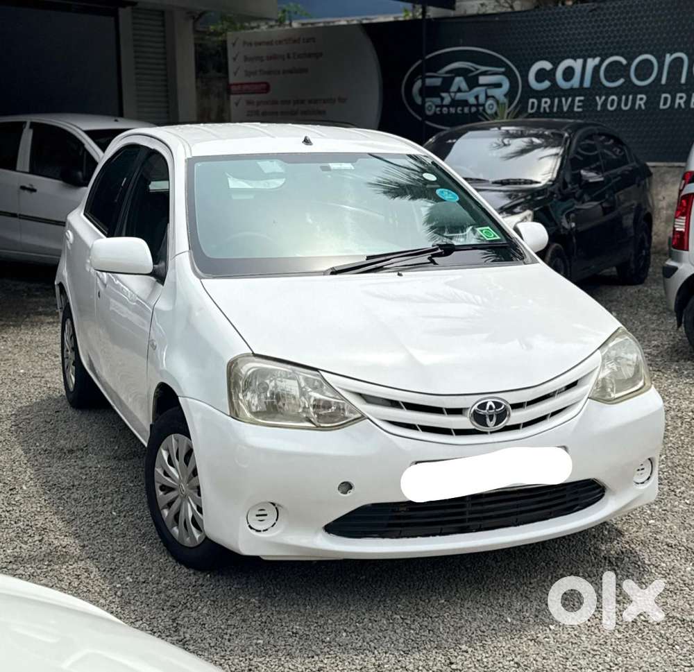 Toyota Etios Liva 2011-2012 G Plus, 2011, Petrol