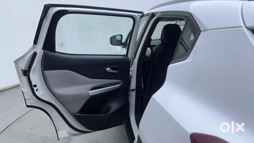 Nissan Magnite 1.0 Xl, 2023, Petrol
