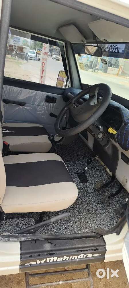 Pickup 4*4 Original Paint , New 2 Tyre  , New Insurance/ Fitness