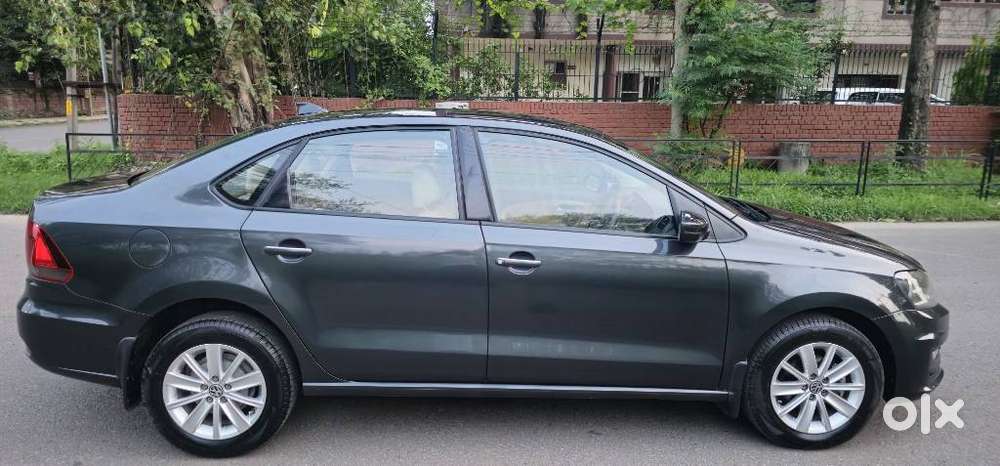 Volkswagen Vento 1.5 Highline Plus At 16 Alloy, 2016, Diesel