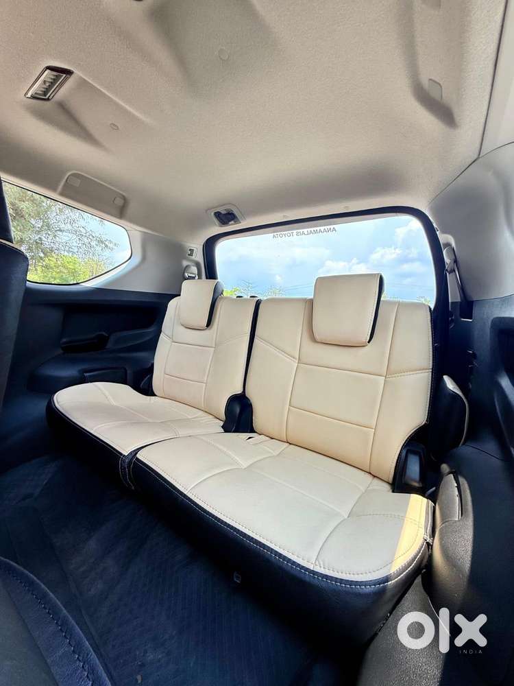 Toyota Innova Crysta 2.4 G Mt, 2023, Diesel