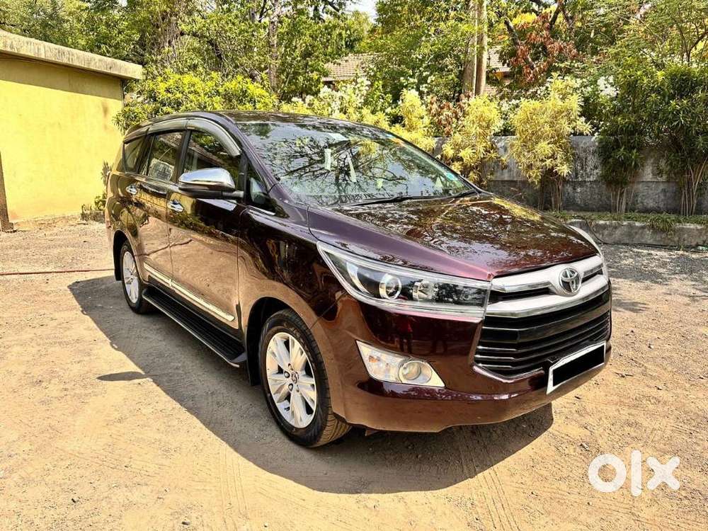 Toyota Innova Crysta 2.8z Automatic, 2017, Diesel