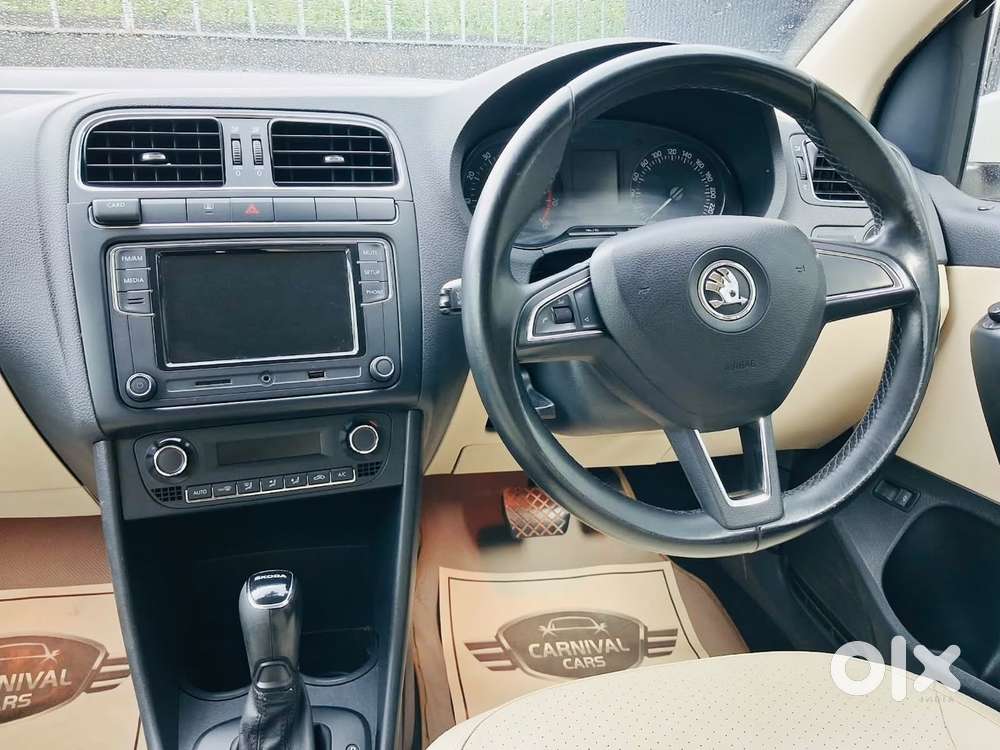 Skoda Rapid 1.6 Mpi At Style, 2018, Petrol