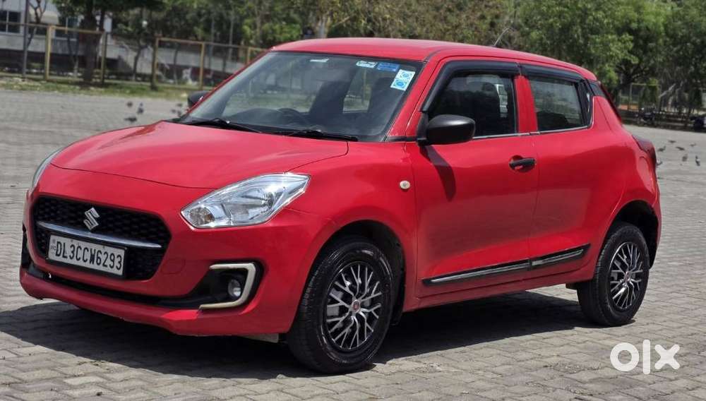 Maruti Suzuki Swift 1.2 Lxi (o), 2022, Petrol