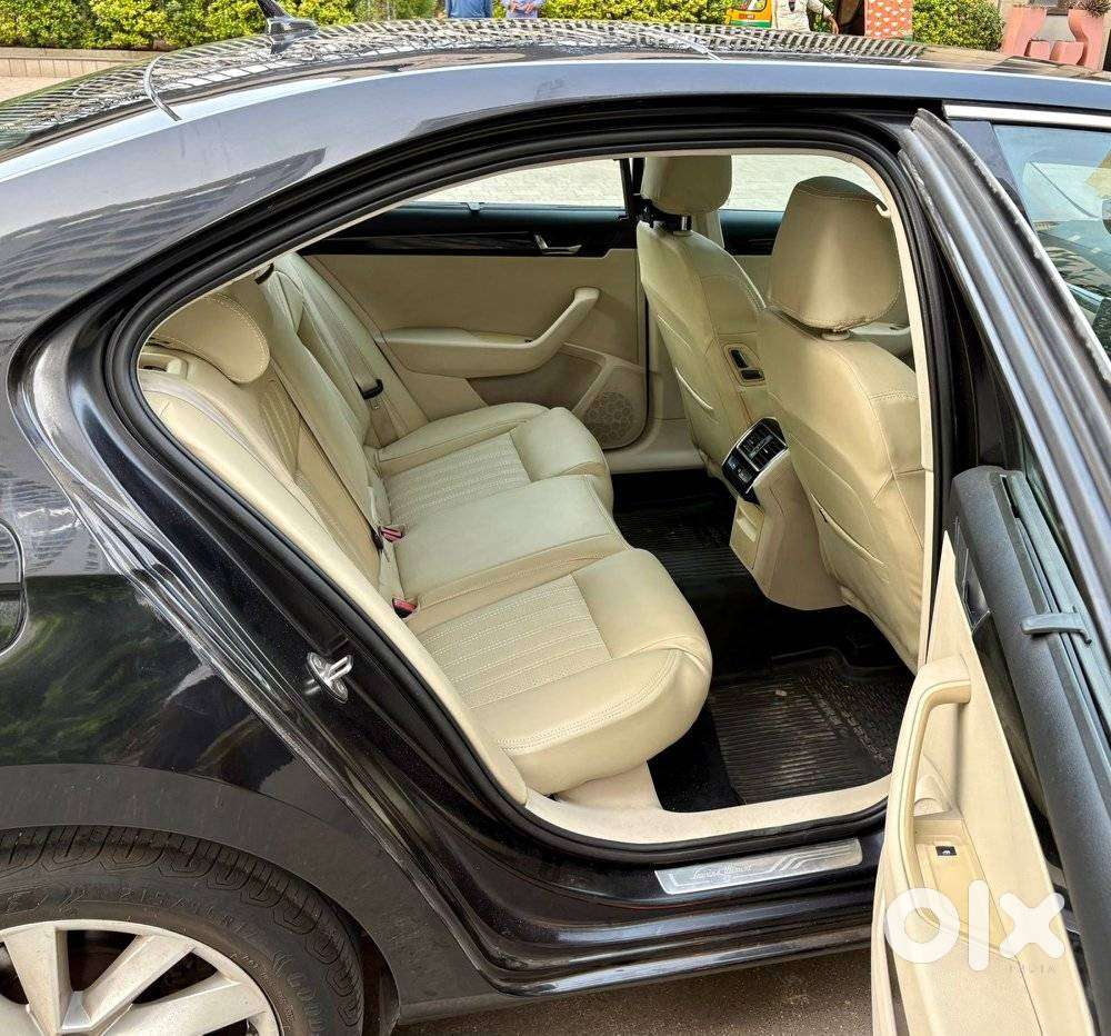 Skoda Superb L&k 2.0 Tdi At, 2018, Diesel