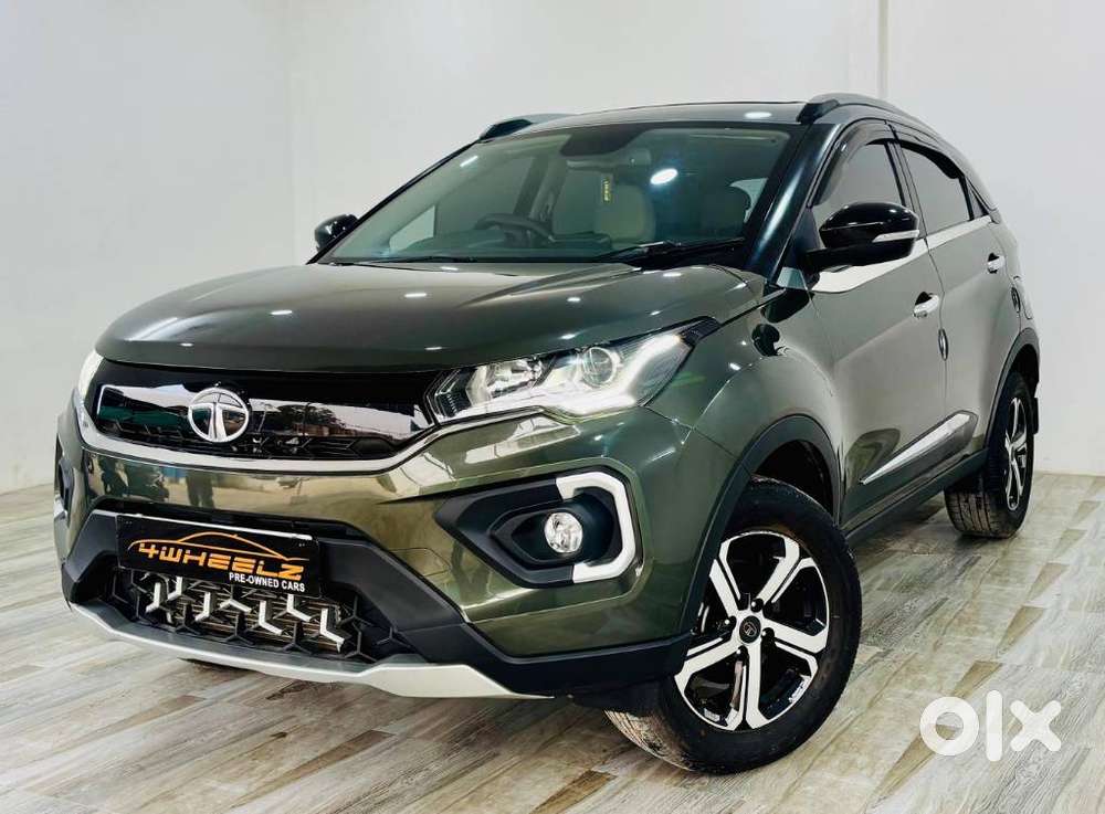 Tata Nexon 1.2 Revotron Xza Plus (l) Dual Tone, 2023, Petrol