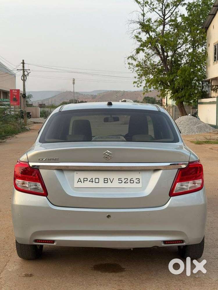 Maruti Suzuki Dzire 1.2 Zxi, 2023, Petrol