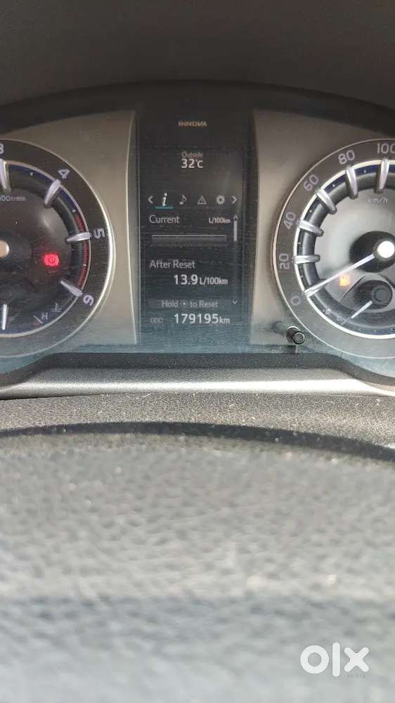 Toyota Innova Crysta 2017 Diesel 178000 Km Driven