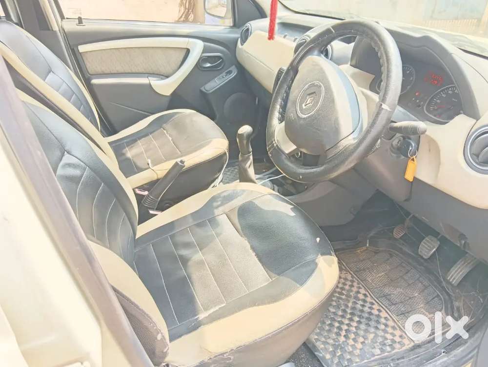 Duster 2013 Model Valid 12/2028 Valid Insurance