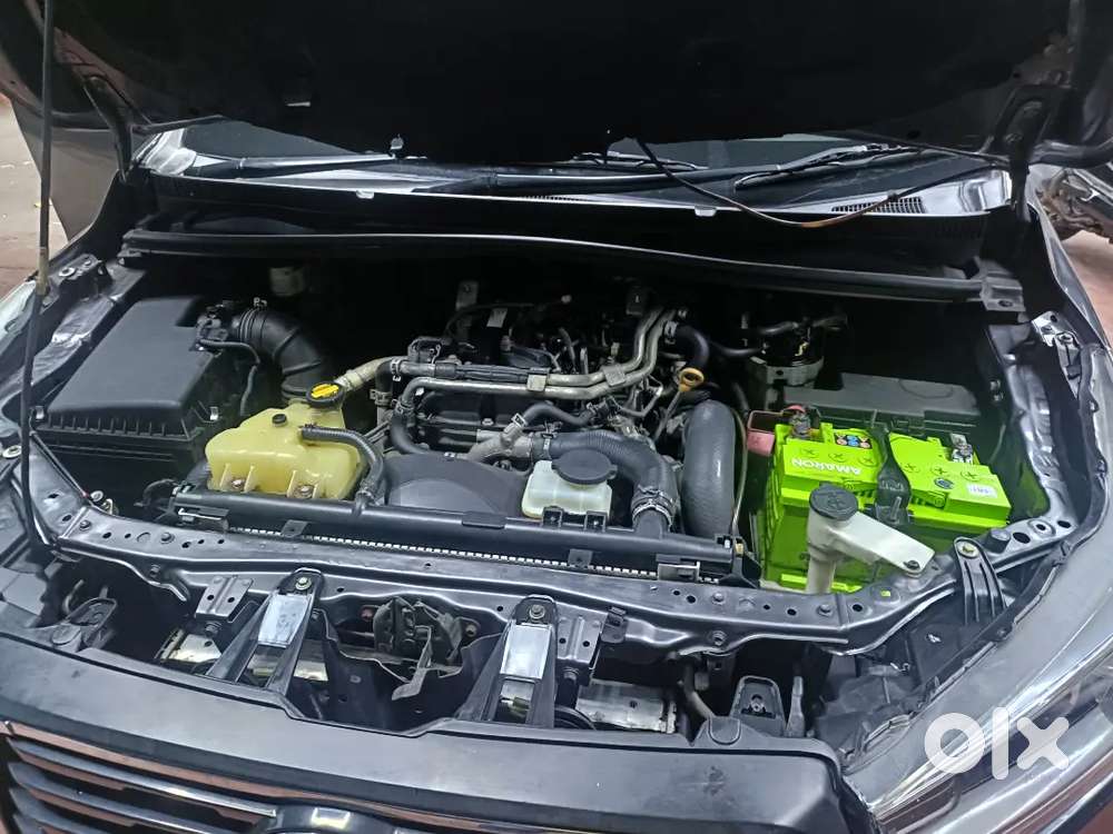 Toyota Innova Crysta 2016