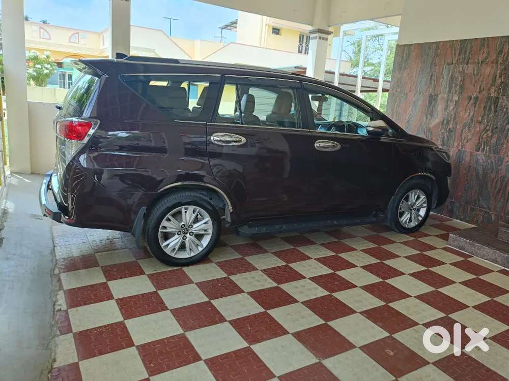 Toyota Innova Crysta 2016 2.8z