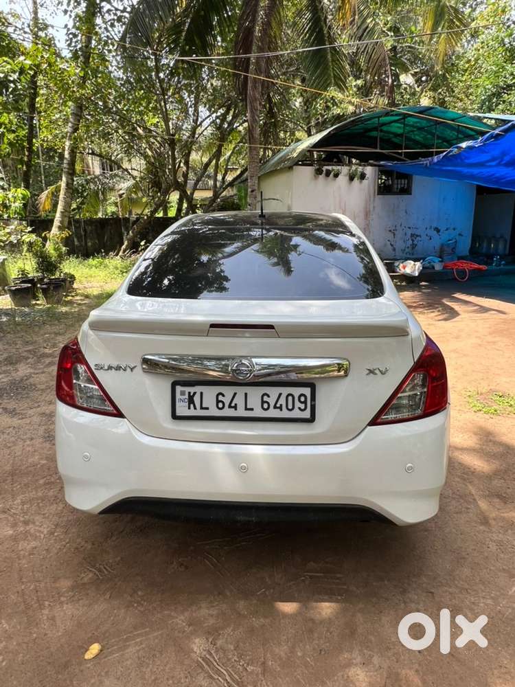 Nissan Sunny 2019