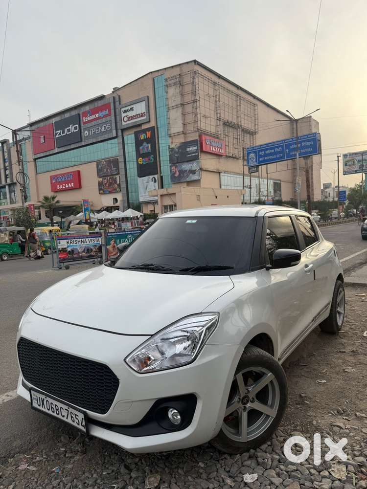 Maruti Swift Petrol 2022  1 Party Insurance 80% Tire Wheel