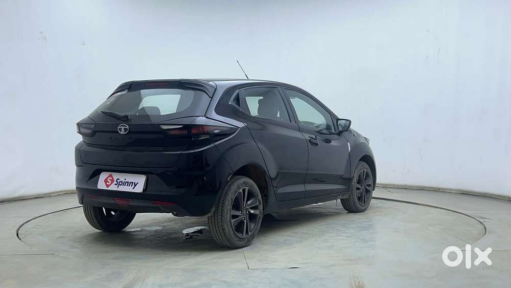 Tata Altroz 1.2 Xz Plus Dark Edition, 2022, Petrol