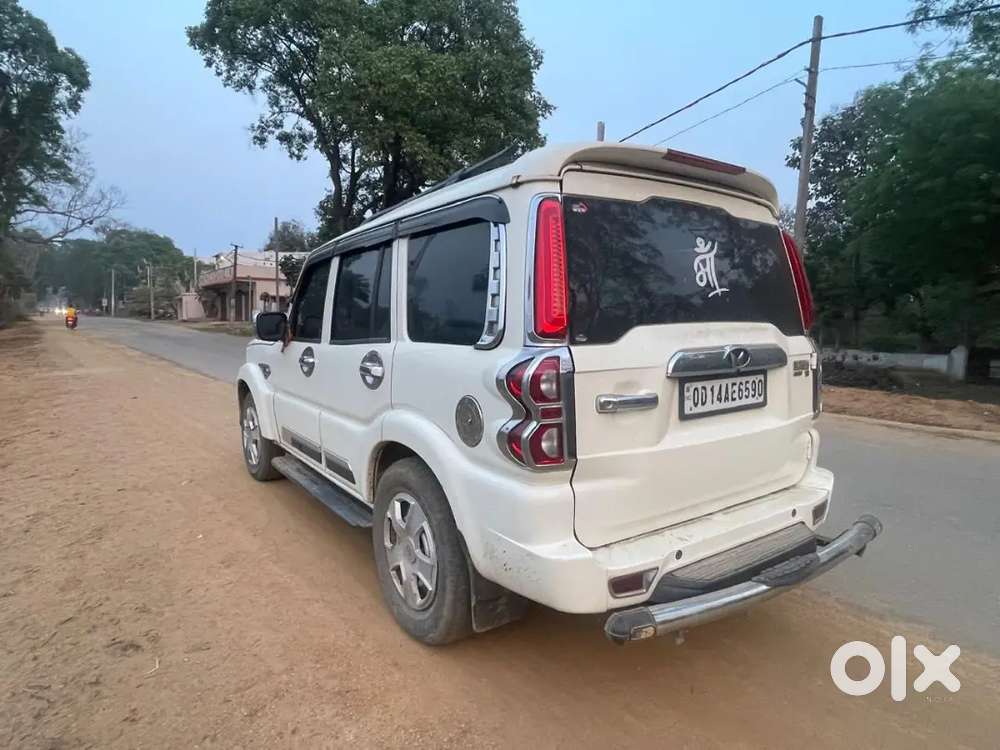 Mahindra Scorpio Classic 2.2 2024