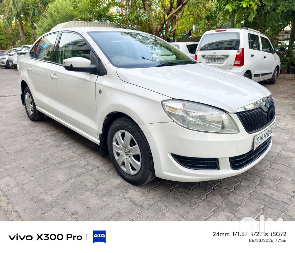 Skoda Rapid 1.6 Tdi Ambition, 2012, Diesel