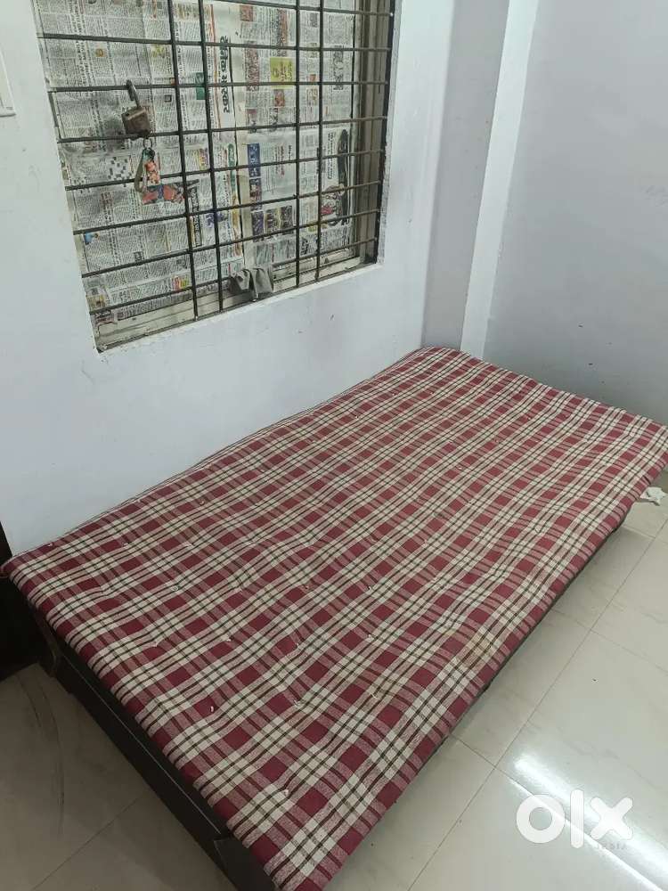 Single bed with storage, Dressing table and 2 Chairs
