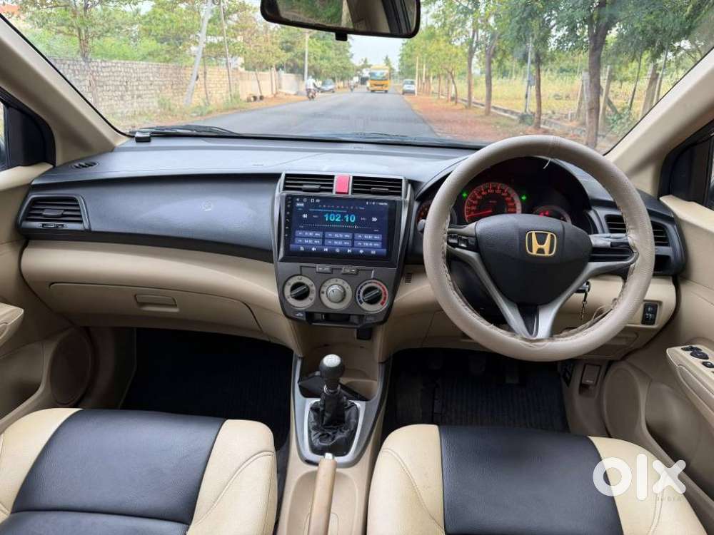 Honda City, 2011, Petrol