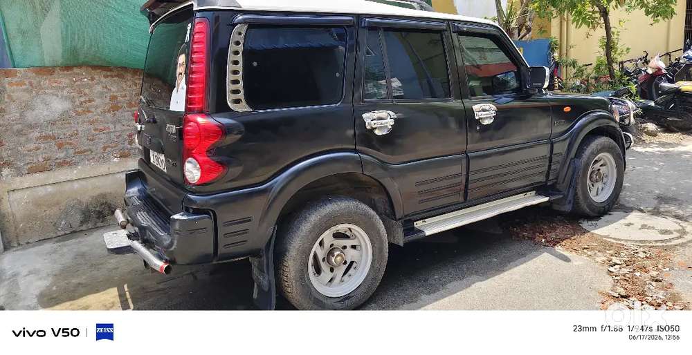Mahindra Scorpio 2008 Diesel 100000 Km Driven