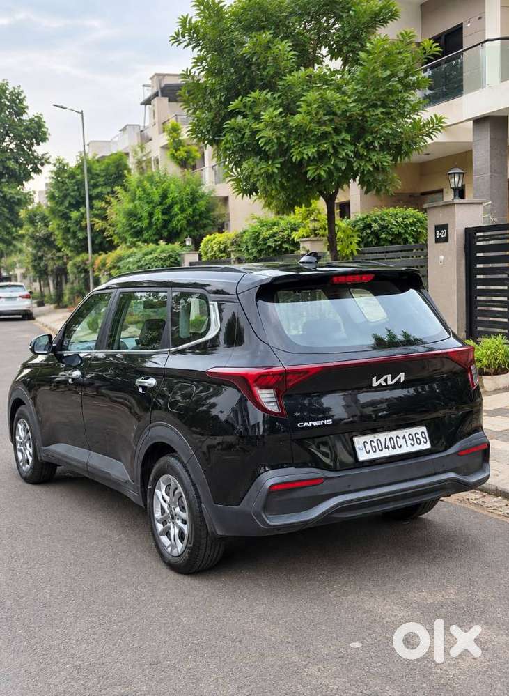 Kia Carens G 1.5 6mt Premium (o) 7-seater, 2025, Diesel