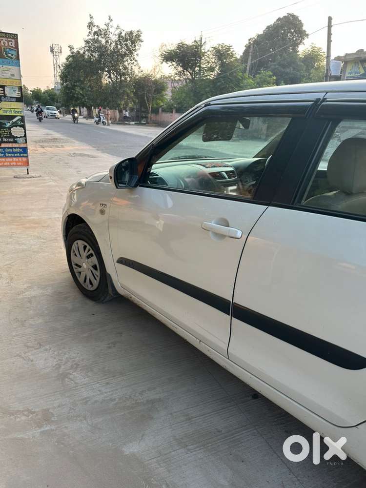 Maruti Suzuki Swift Dzire 2017 Diesel 84000 Km Driven