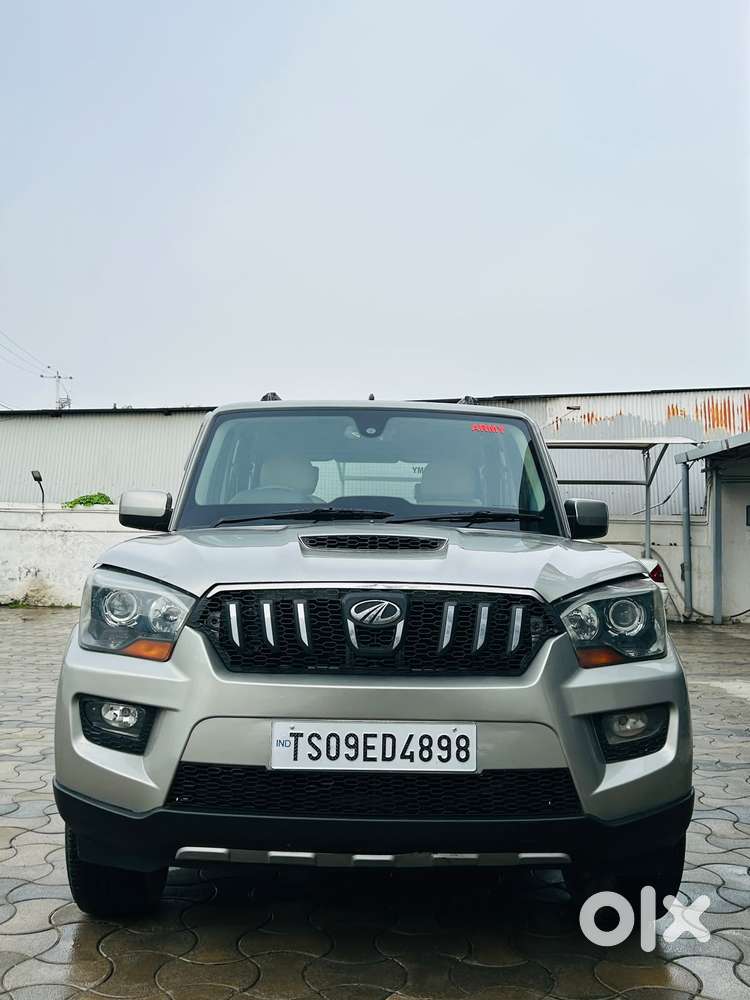 Mahindra Scorpio S10, 2014, Diesel