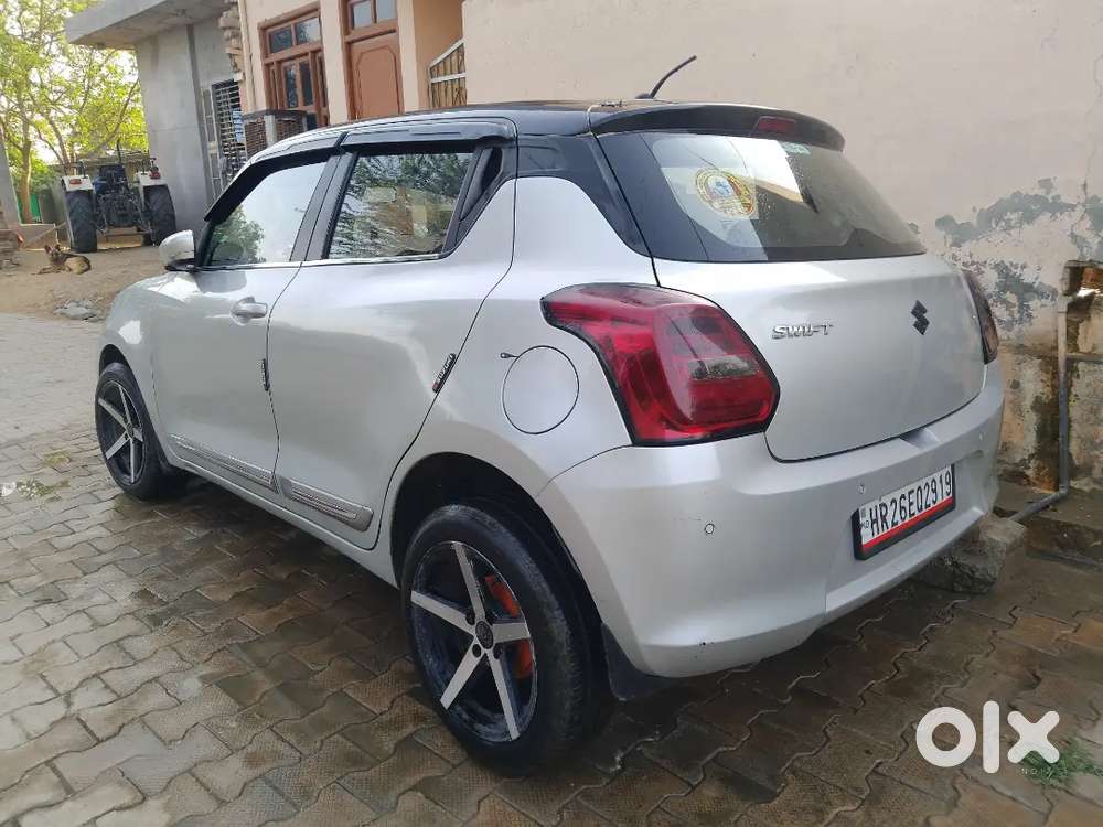 Maruti Suzuki Swift 2021 Petrol 42000 Km Driven