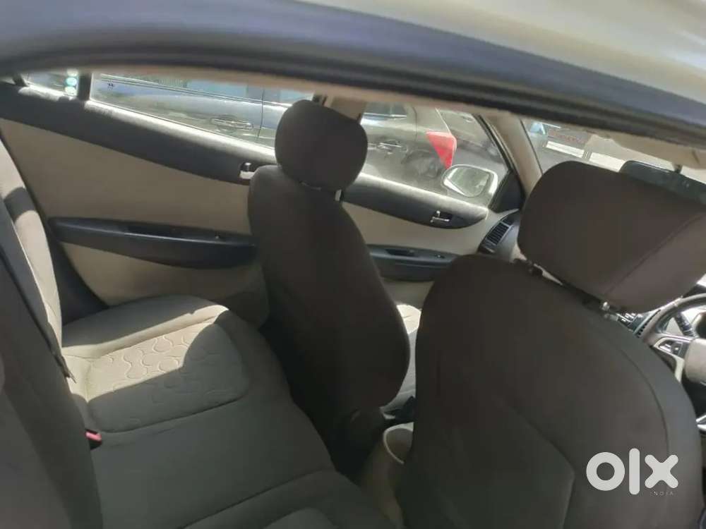 Hyundai I20 2009 Petrol Well Maintained