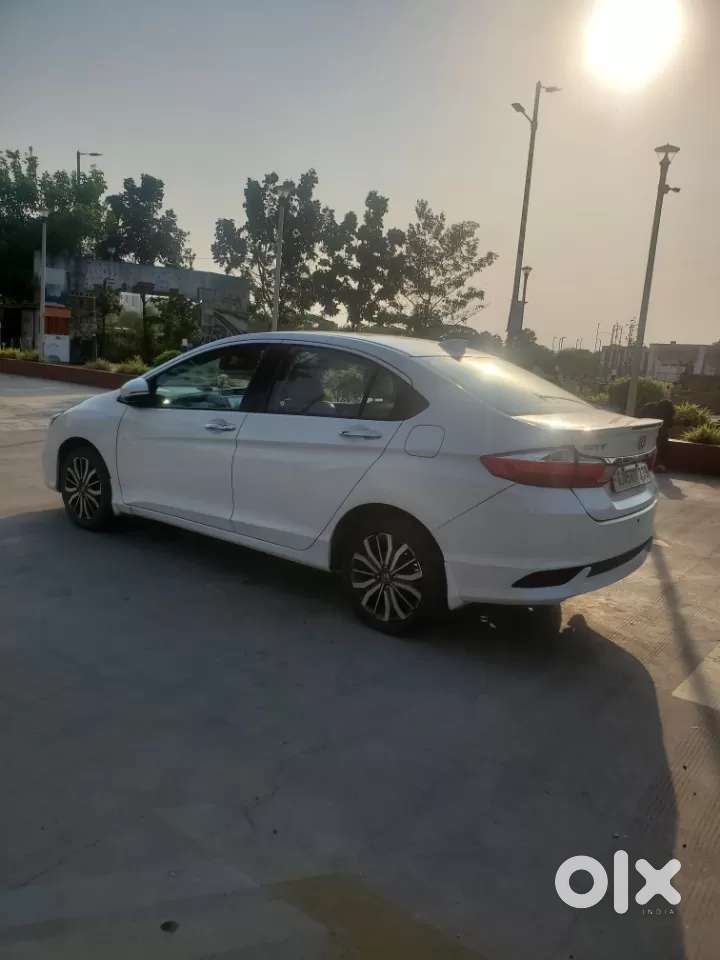 Honda City Zx, 2018, Petrol