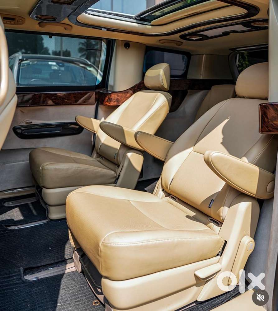 Kia Carnival Prestige, 2023, Diesel