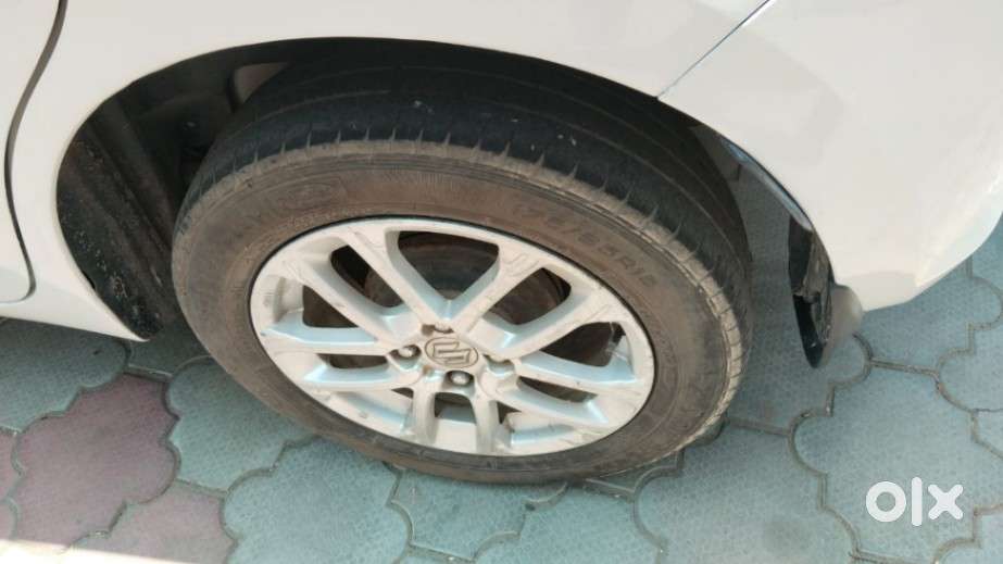 Maruti Suzuki Swift Amt Zdi, 2018, Diesel