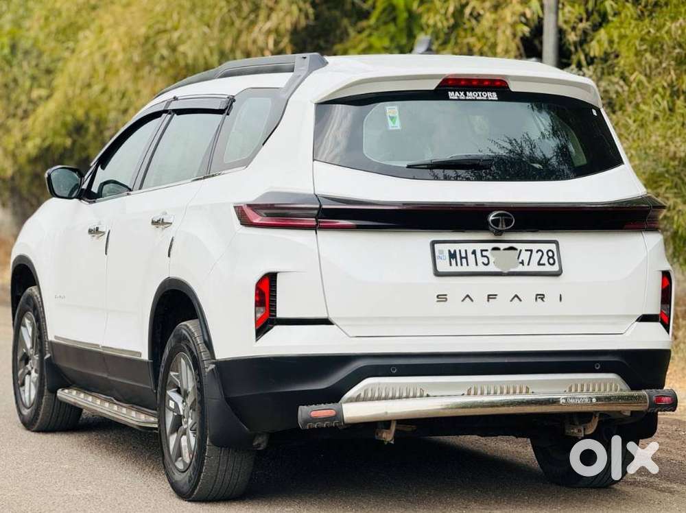 Tata Safari Pure, 2024, Diesel