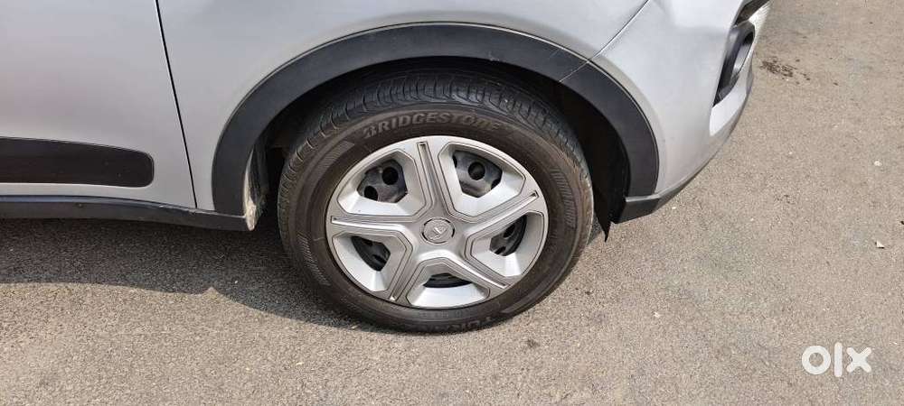 Tata Nexon 1.2 Revotron Xma Amt (s), 2021, Petrol