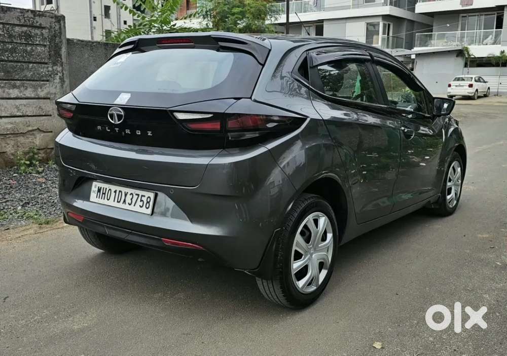 Tata Altroz 1.2 Xt, 2022, Petrol