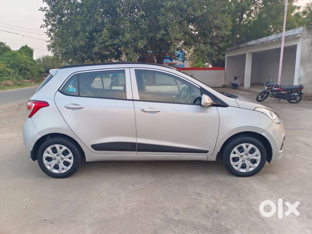 Hyundai Grand I10 Sportz Cng, 2016, Cng & Hybrids