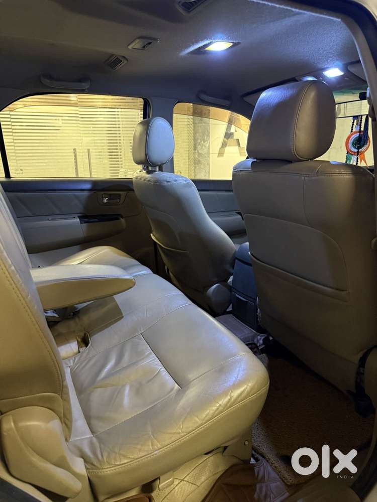 Toyota Fortuner 2011-2016 4x2 Manual, 2012, Diesel