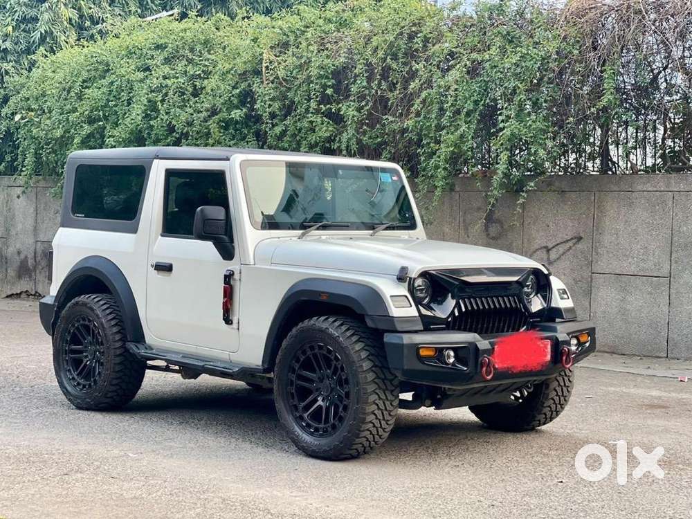 Mahindra Thar Petrol White 4*2