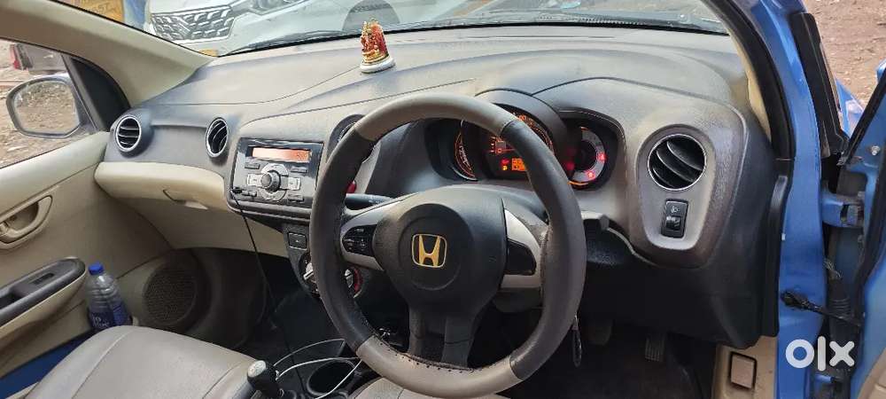 Honda Brio  2013