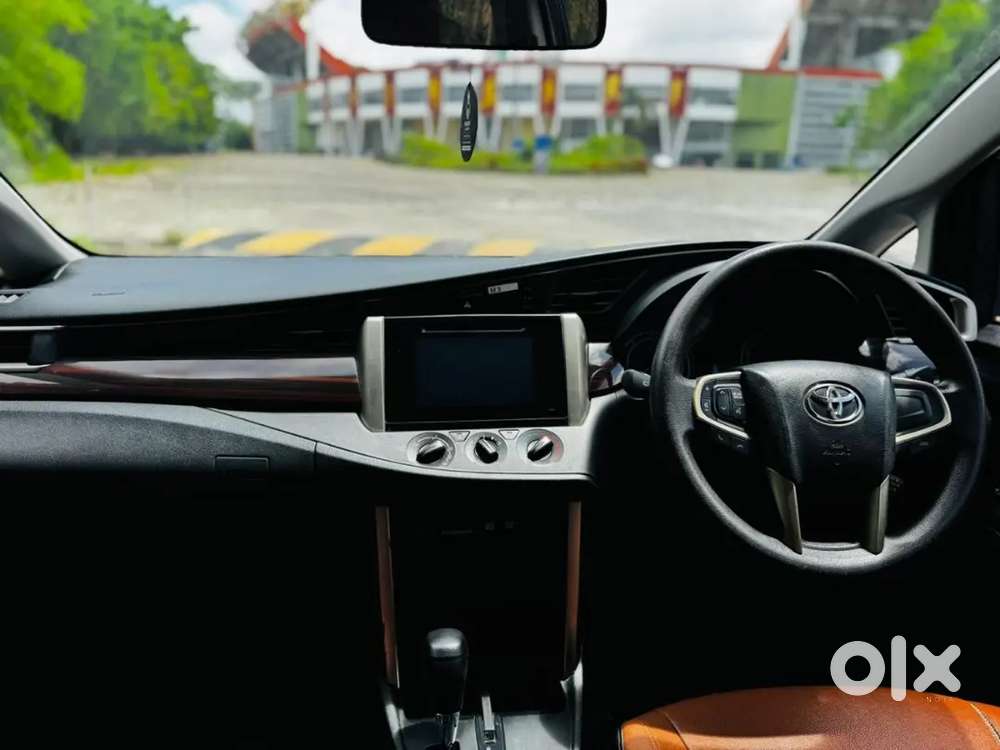 Neat Vehicle With Blaukpunt 360 Camera