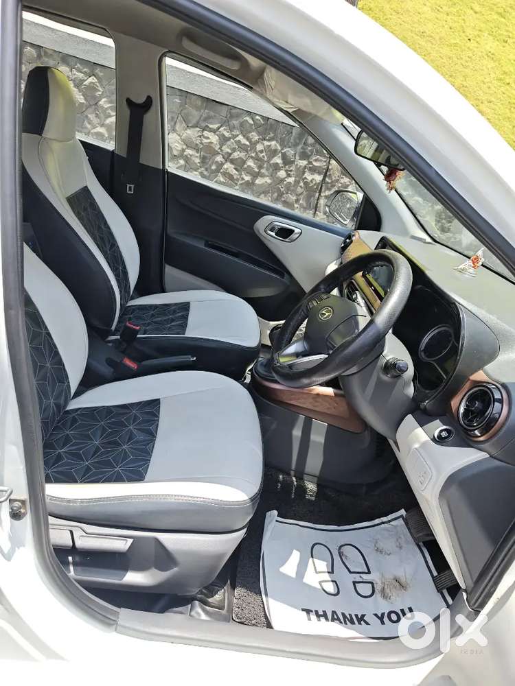 Hyundai Aura Sx+ Auto 2021 Nov Petrol