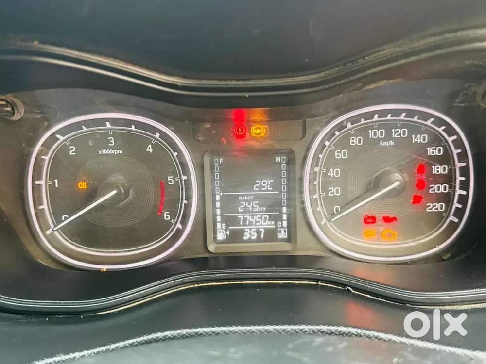 Maruti Suzuki Vitara Brezza Zdi+ Diesel Well Maintained