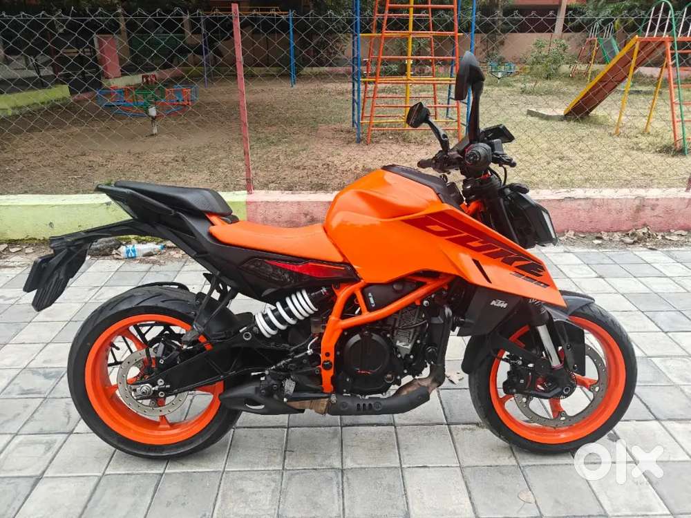 KTM DUKE 390 ABS Motorcycles 1823450707 - Main Image