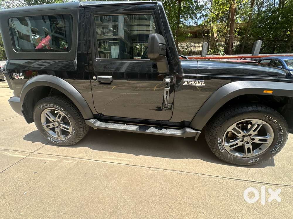 Mahindra Thar Petrol Mt 4x4 | Black | Single Owner | 17800 Km